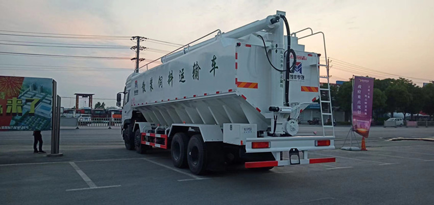 �|�L(f��ng)����ǰ�ĺ��40��ɢ�b����\ݔ܇